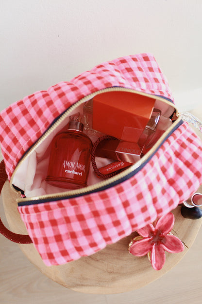 Neceser Cuadrado Vichy Rojo y Rosa