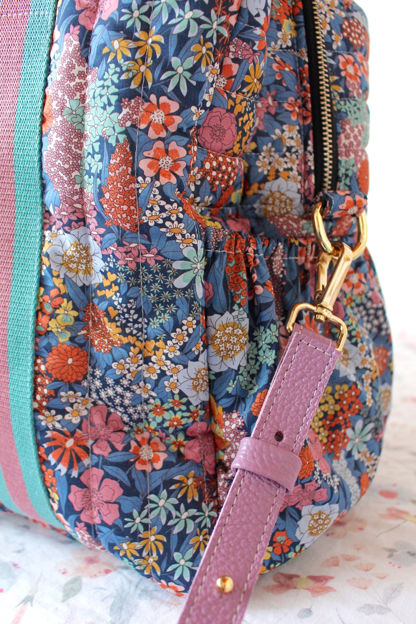 Correa Bandolera en piel Lavanda Multiposición